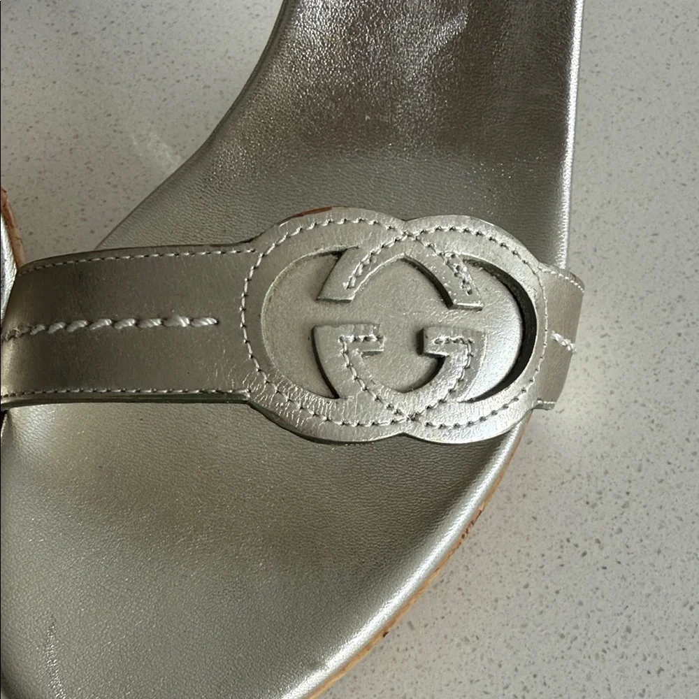 Gucci Metallic Silver Heels - Picture 2 of 5